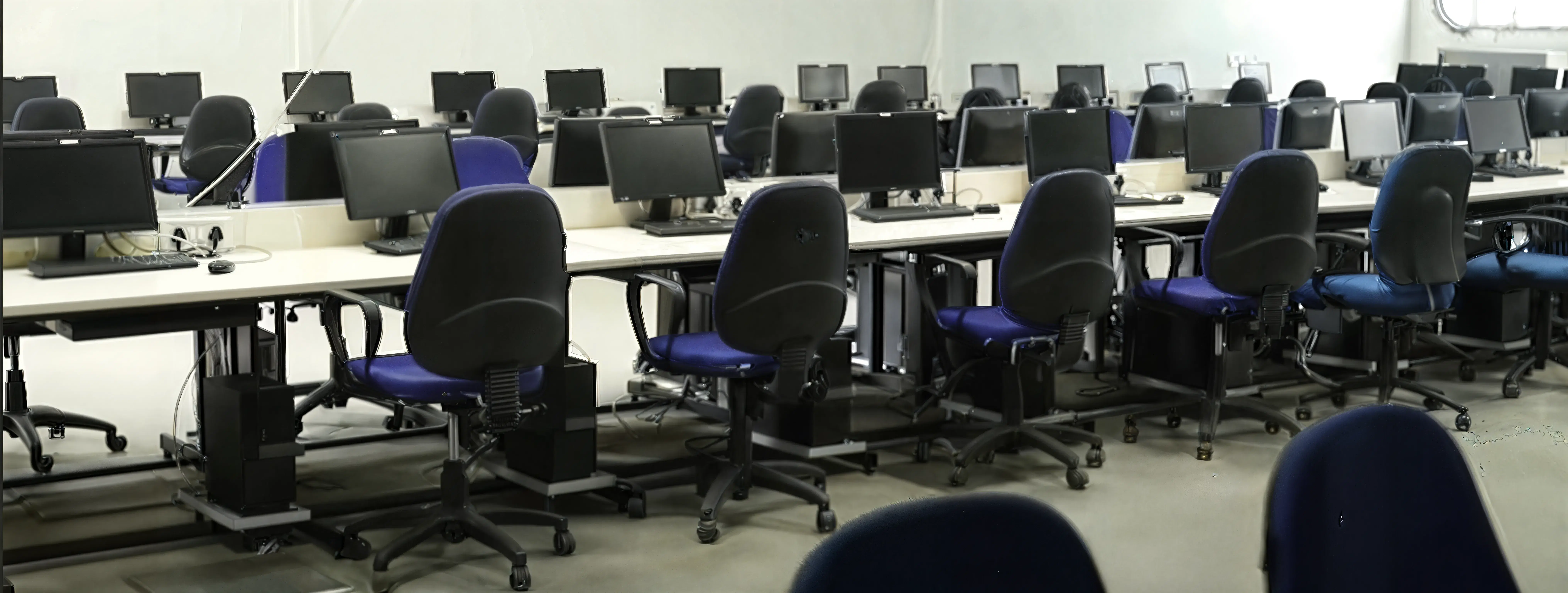 IIT Indore Academic Labs photo 1